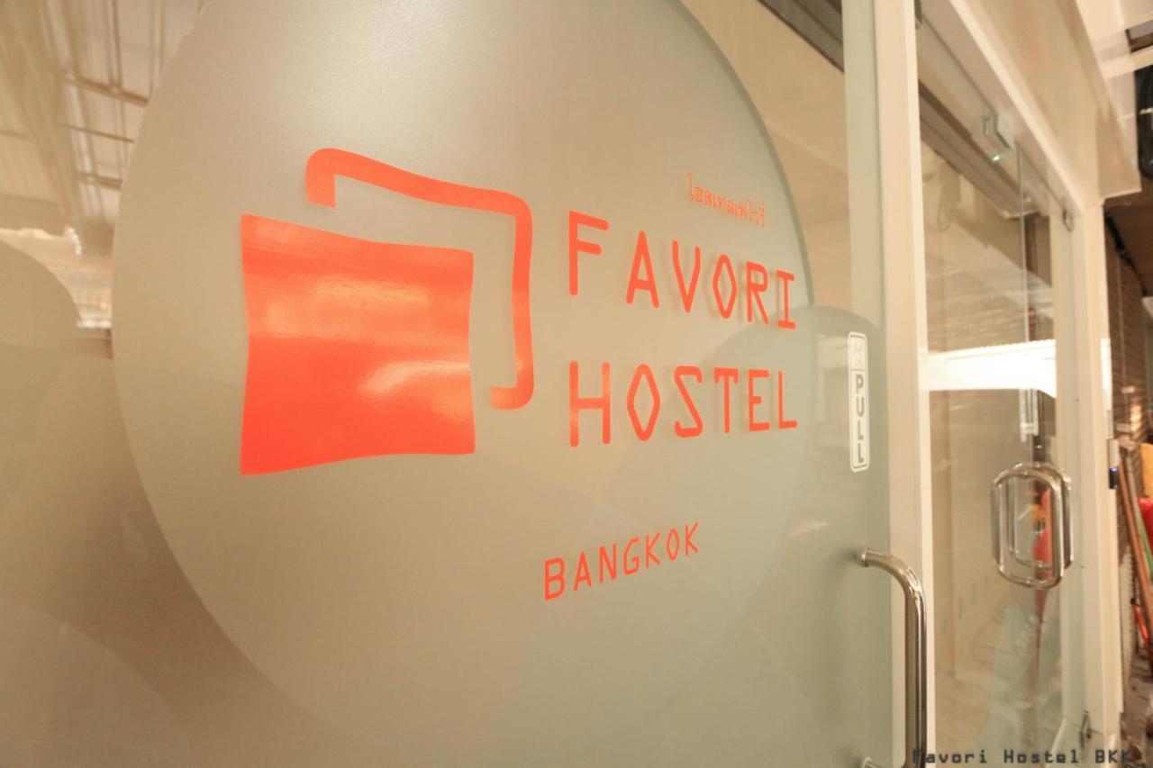 Favori Hostel Bangkok Surawong Exterior photo